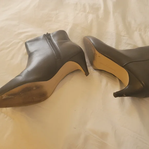 Banana Republic Booties - Picture 4 of 6